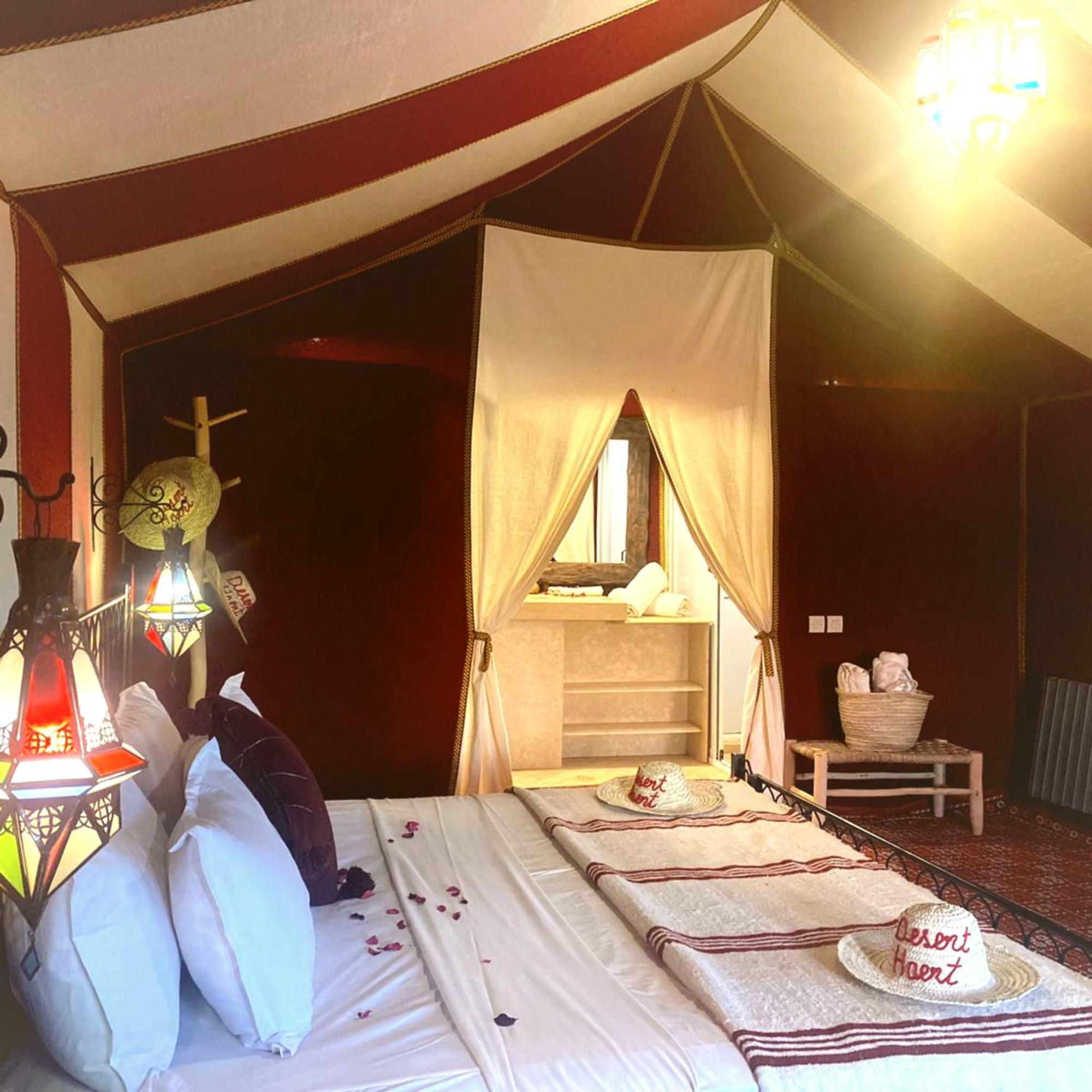 Desert Heart Luxury Camp مرزوكة الغرفة الصورة