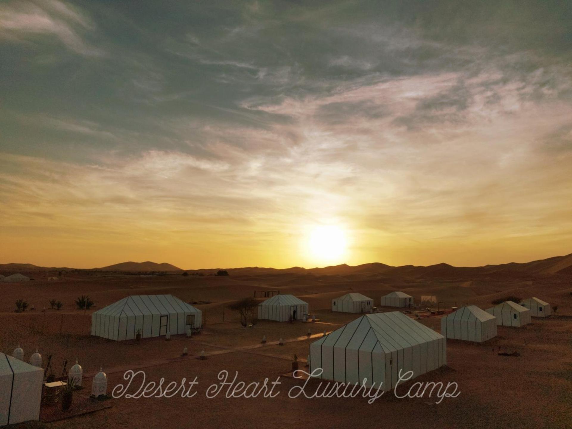 Desert Heart Luxury Camp مرزوكة المظهر الخارجي الصورة
